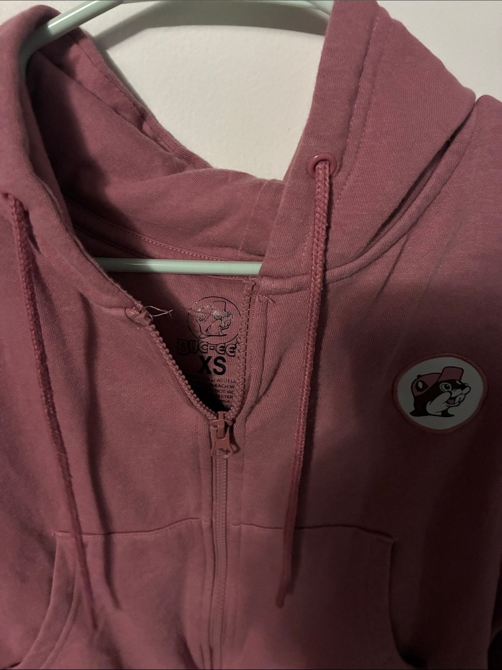 Buc-ees X-small Sweater 💗 - Picture 4 of 5